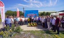 Bilecik Belediyesi Çiftçilere 77 Bin Sebze Fidesi Dağıttı