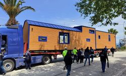 Bozcaada'da Kaçak Yapılan 'Tiny House'lar Yıkılıyor