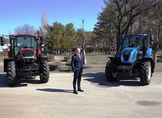 TÜRK TRAKTÖR PAZAR DARALMASINA RAĞMEN ZİRVEDE