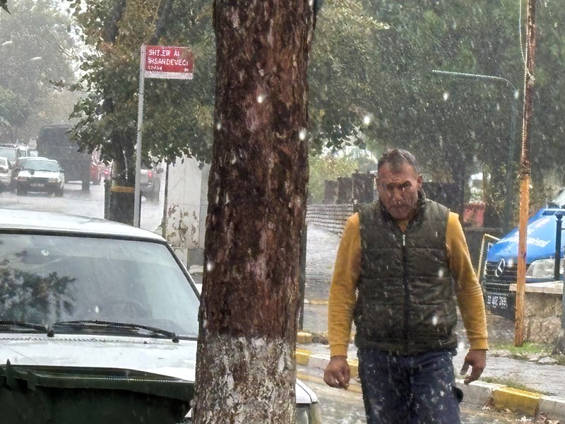 Edirne Etkili Sağanak Yağış Çiftçileri Sevindirdi (1)