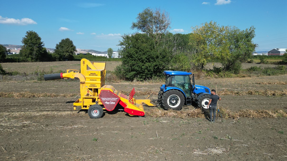 İnegöl Cerrah Fasulye Hasat Makinesi (1)